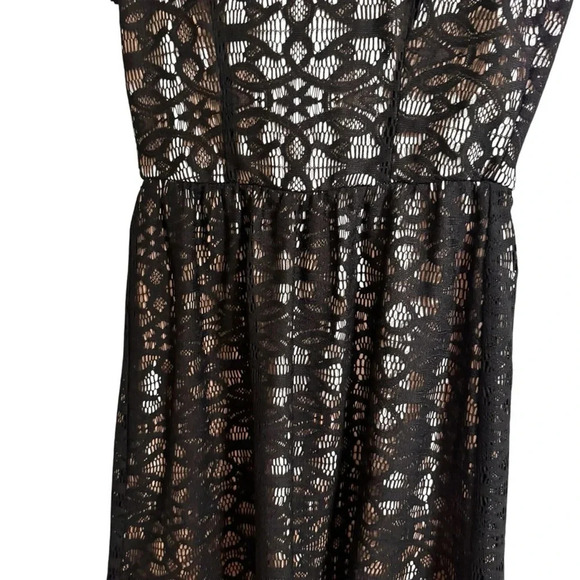 Speechless Black Lace Mini Dress Over Nude Short Sleeve Round Neck 7 - Picture 4 of 10